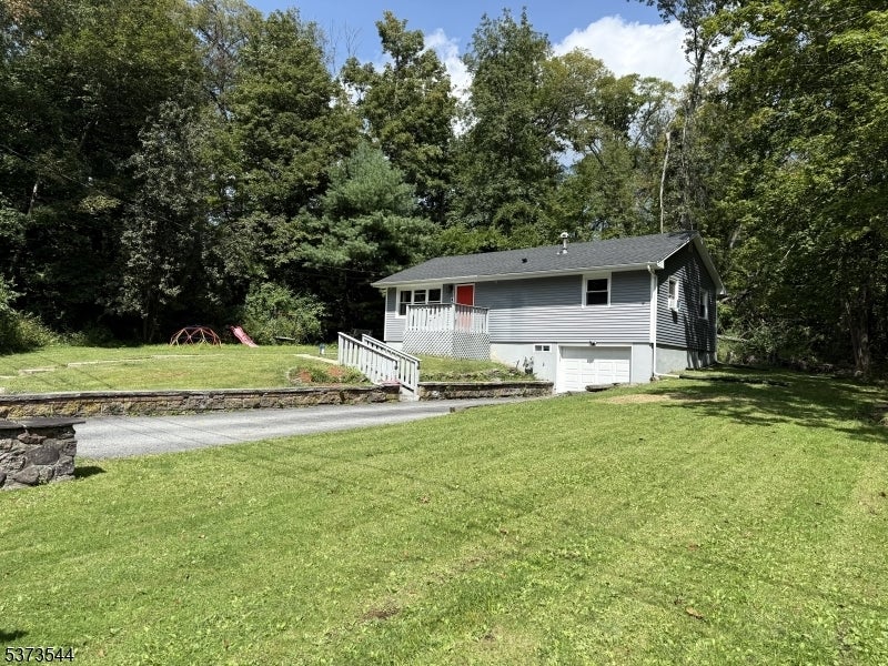 Photo of Listing #3976937