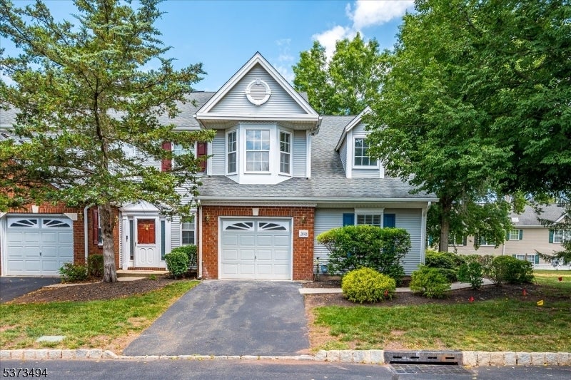 Photo of Listing #3977186
