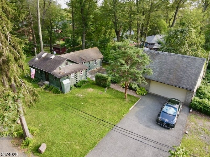 Photo of Listing #3977410