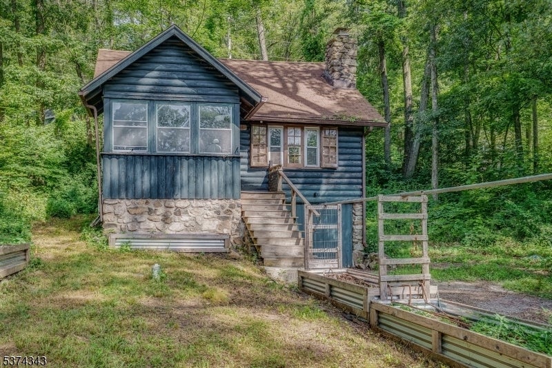 Photo of Listing #3977732