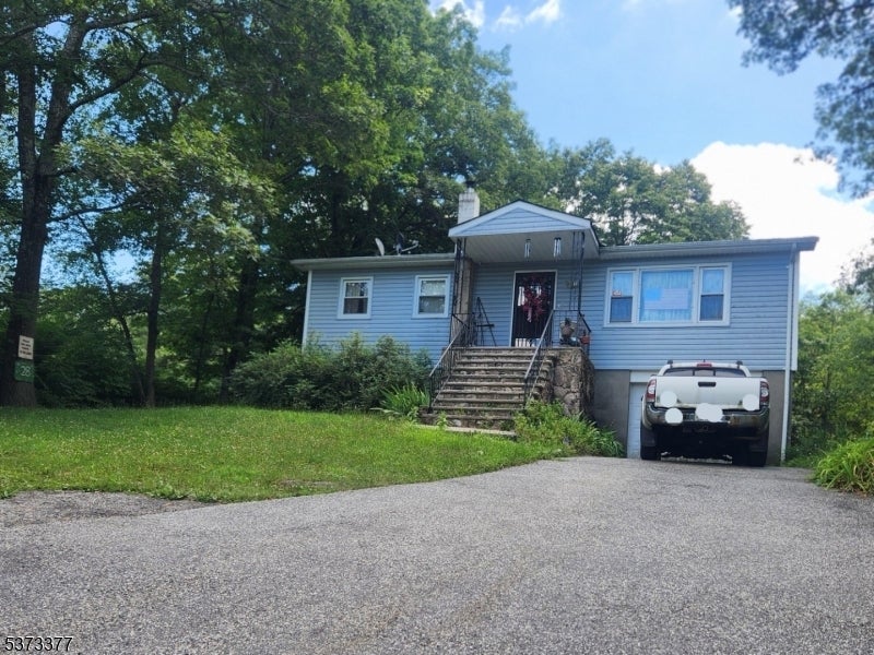Photo of Listing #3977740