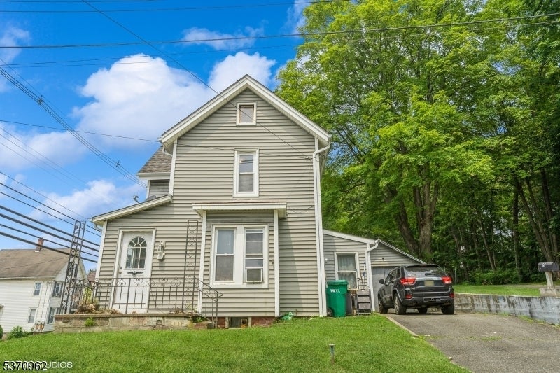 Photo of Listing #3977930