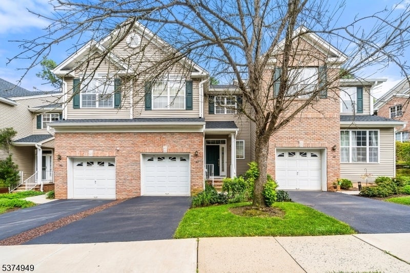Photo of Listing #3978197