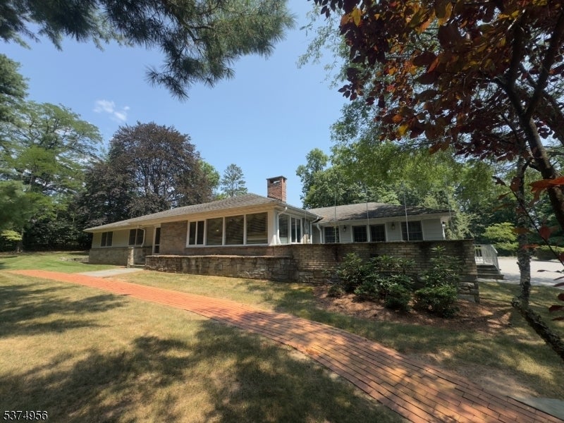 Photo of Listing #3978230