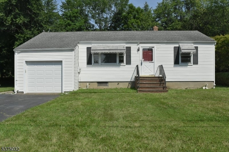 Photo of Listing #3978331