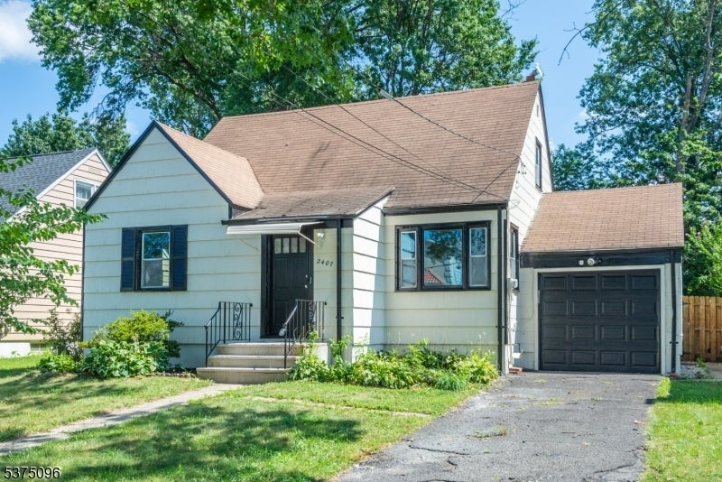 Photo of Listing #3978391
