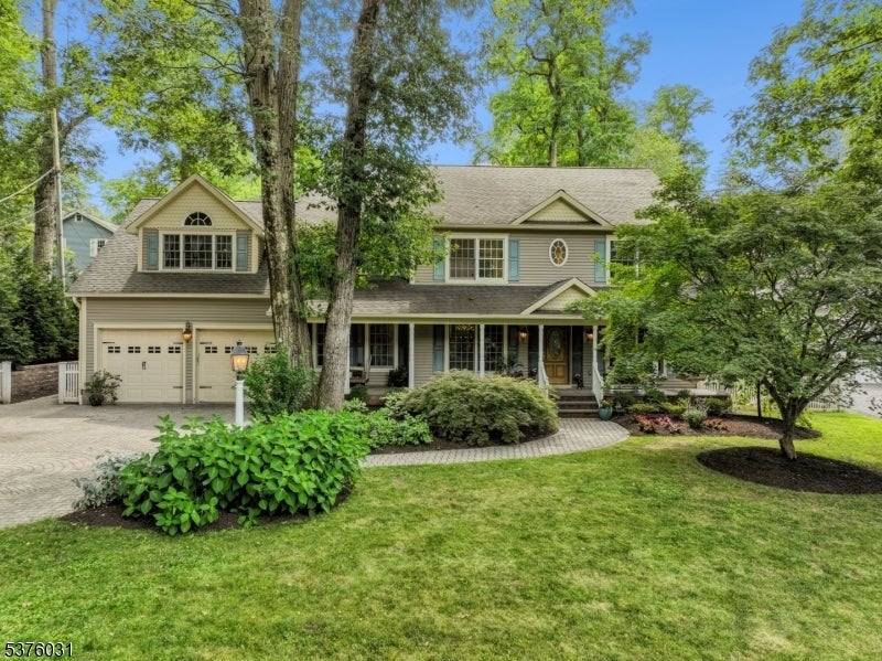 Photo of Listing #3979149