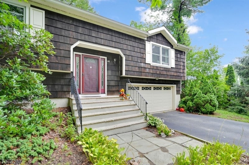 Photo of Listing #3979337