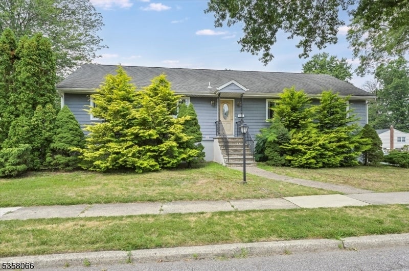 Photo of Listing #3979447