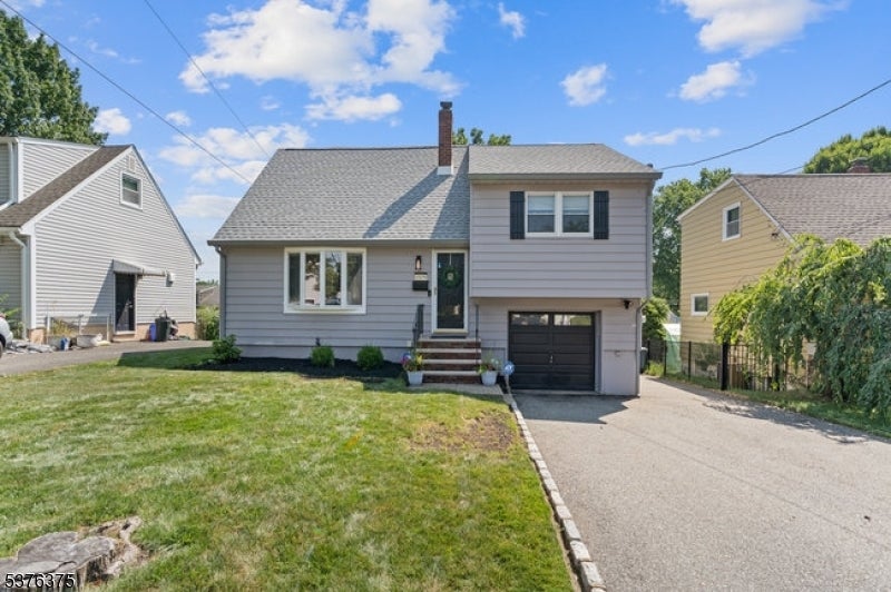 Photo of Listing #3979452
