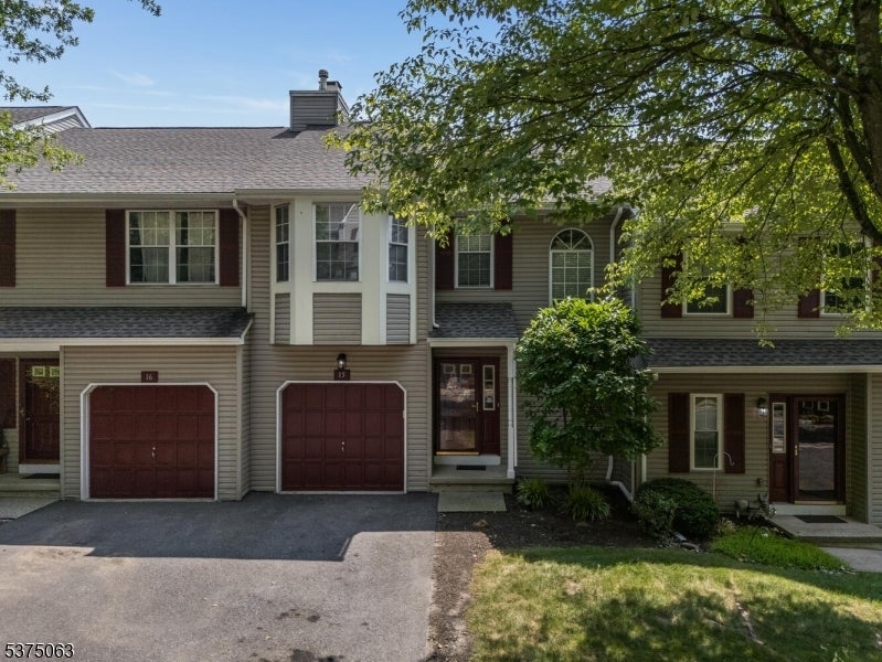 Photo of Listing #3979677