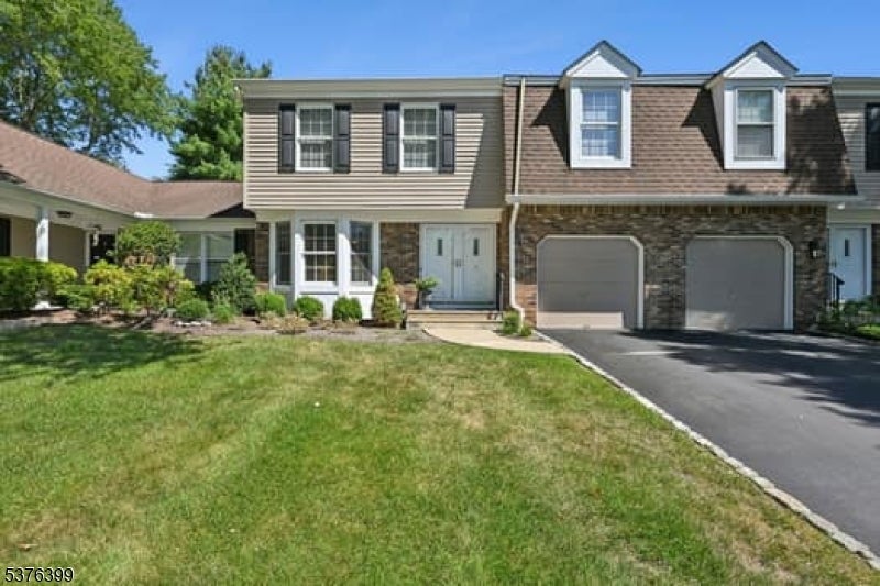 Photo of Listing #3979763
