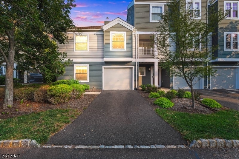 Photo of Listing #3980151