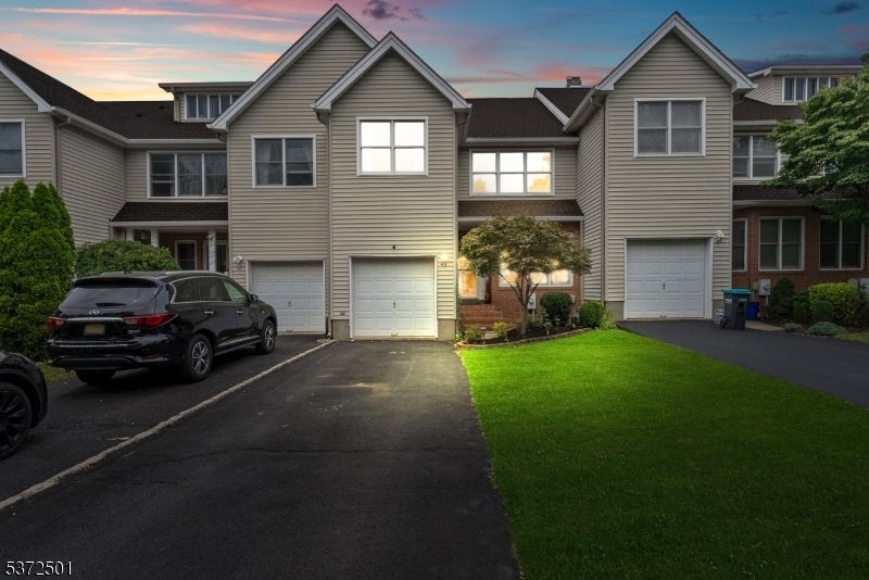 Photo of Listing #3980448