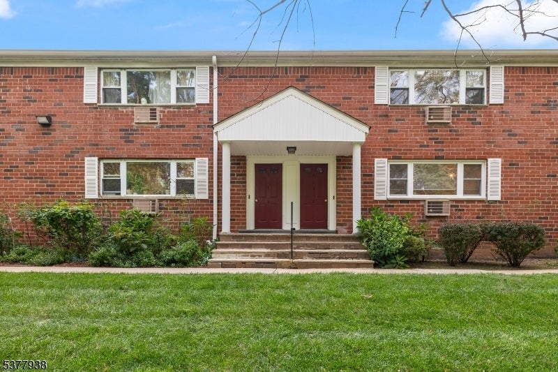 Photo of Listing #3980737