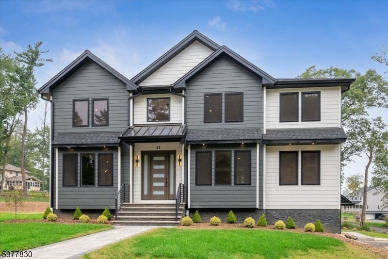 Photo of Listing #3980759