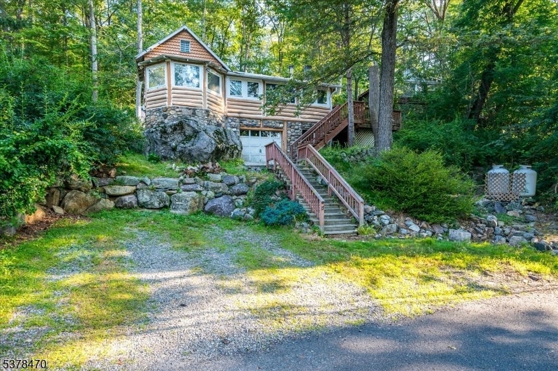 Photo of Listing #3981340