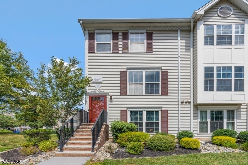 Photo of Listing #3981359