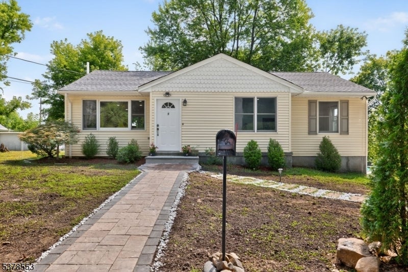 Photo of Listing #3981380