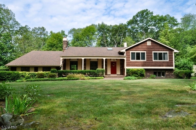 Photo of Listing #3981753