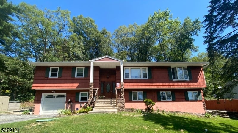 Photo of Listing #3981819