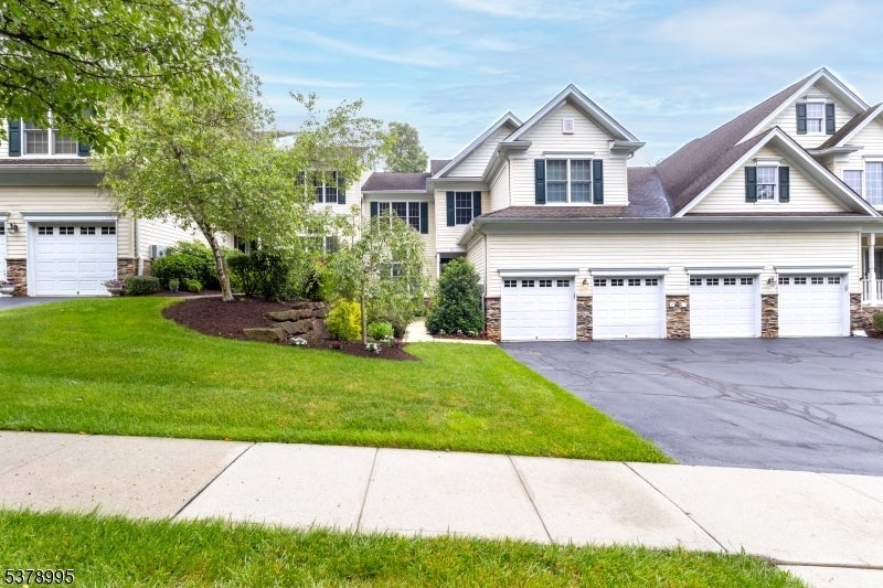 Photo of Listing #3981931