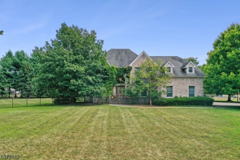 Photo of Listing #3981986
