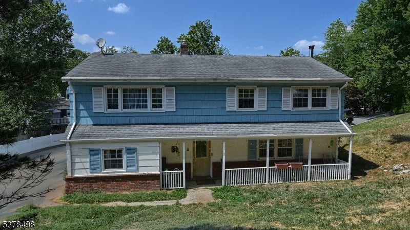Photo of Listing #3982036