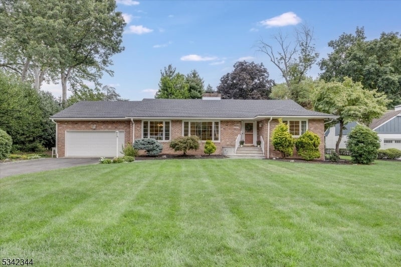 Photo of Listing #3982160