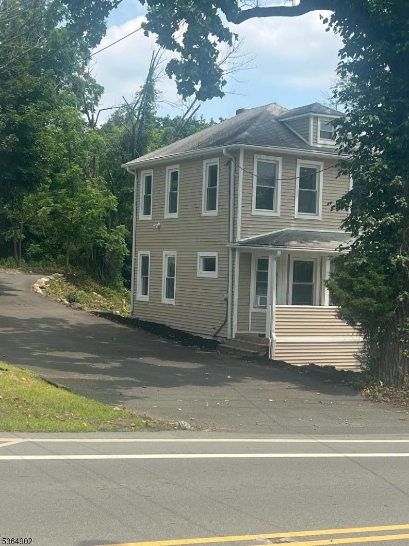 Photo of Listing #3982300