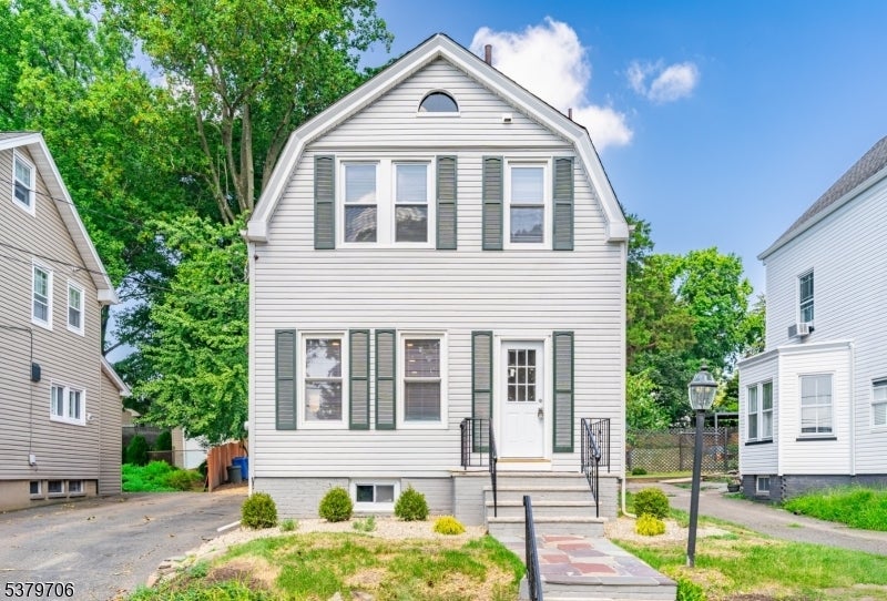 Photo of Listing #3982344