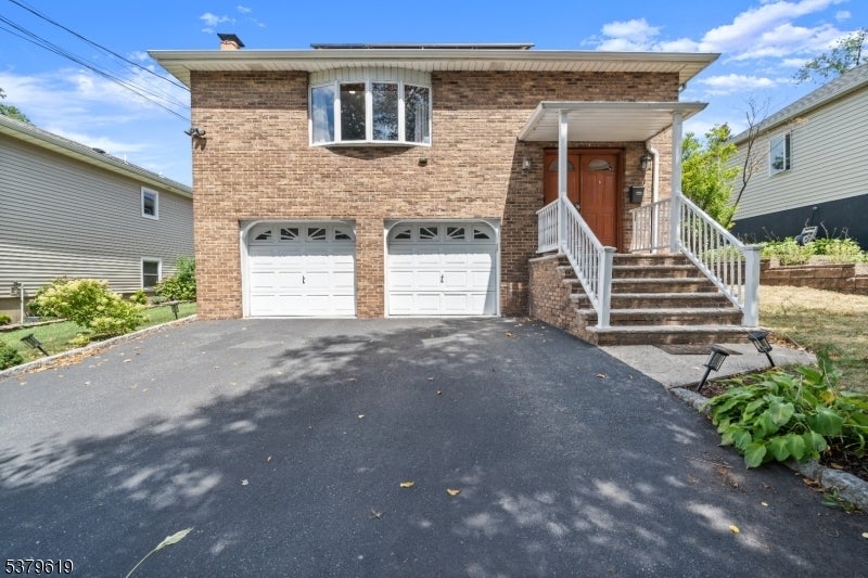 Photo of Listing #3982425
