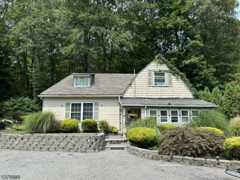 Photo of Listing #3982550