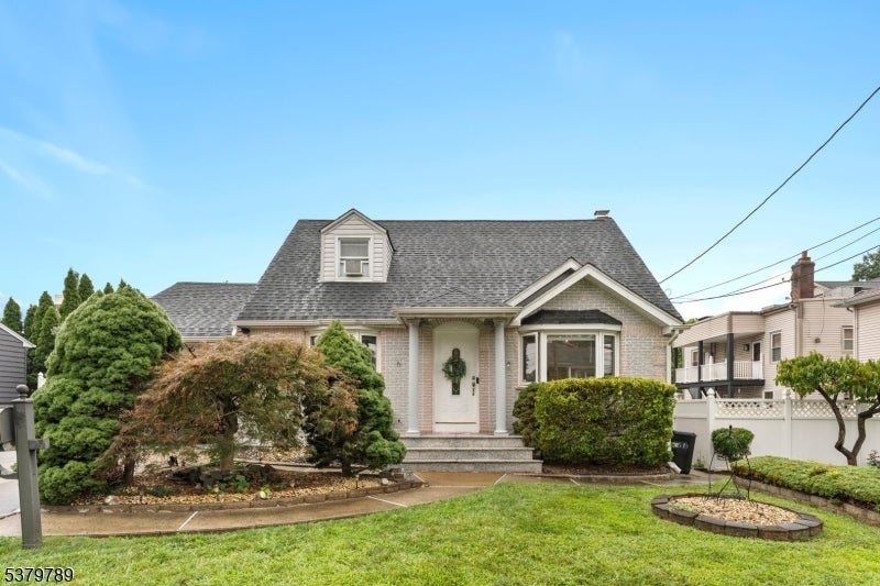 Photo of Listing #3982553