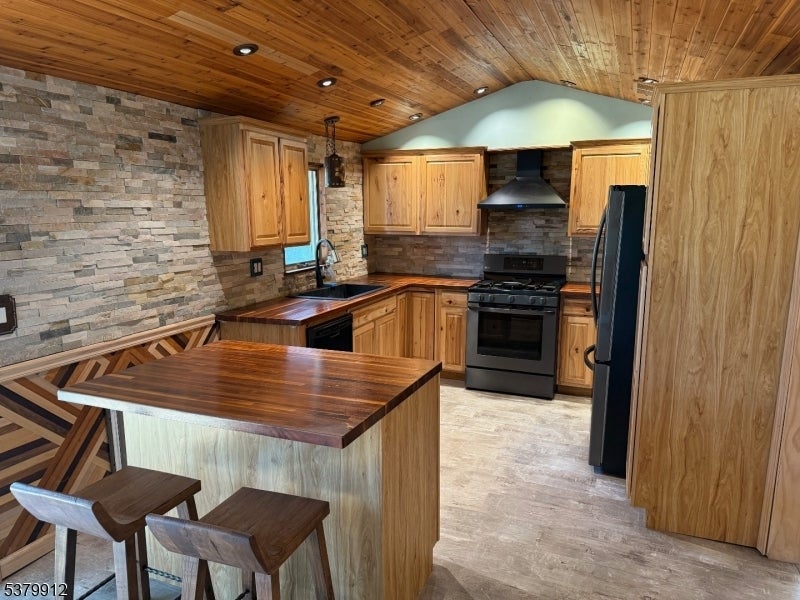 Photo of Listing #3982555