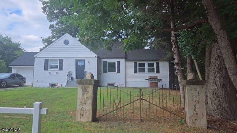 Photo of Listing #3982709