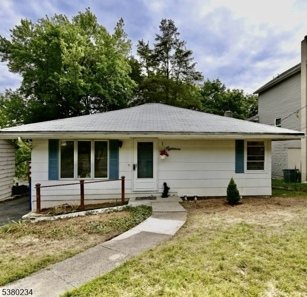 Photo of Listing #3982824