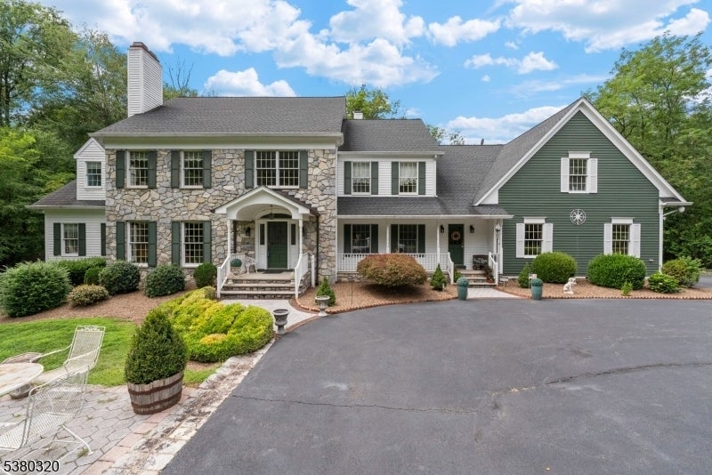 Photo of Listing #3983052