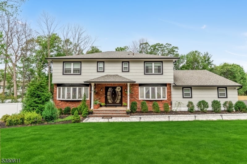 Photo of Listing #3983104
