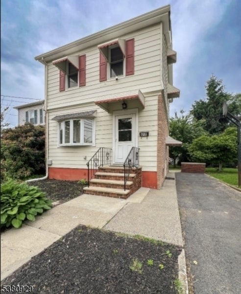 Photo of Listing #3983315