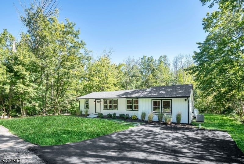 Photo of Listing #3983391