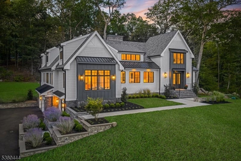 Photo of Listing #3983621