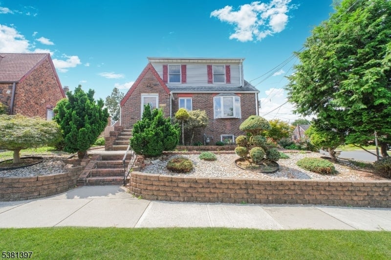 Photo of Listing #3983697