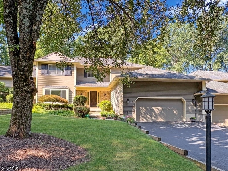 Photo of Listing #3983722