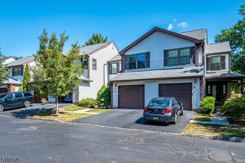 Photo of Listing #3983725