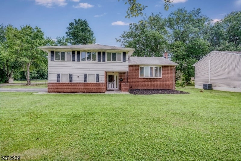 Photo of Listing #3983749