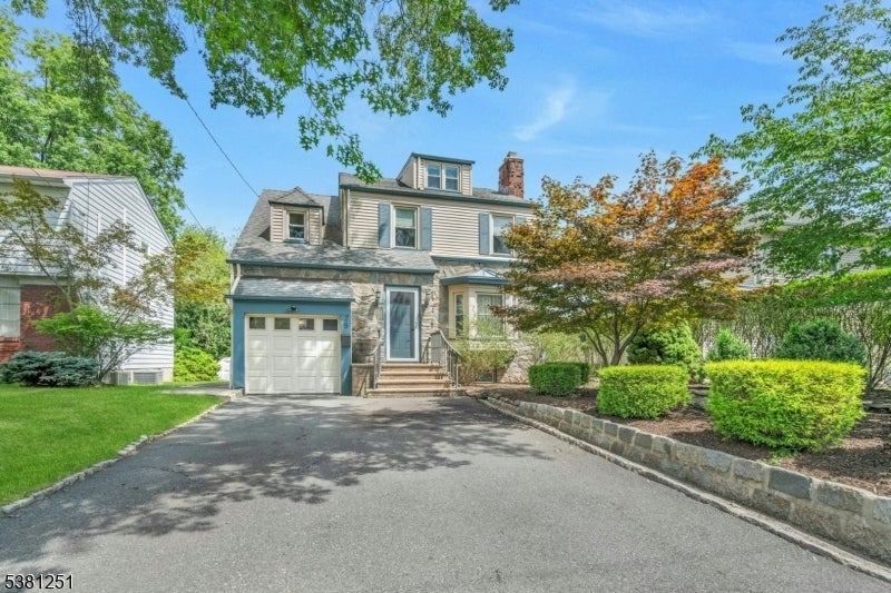 Photo of Listing #3983807