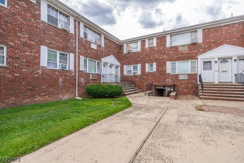 Photo of Listing #3983846