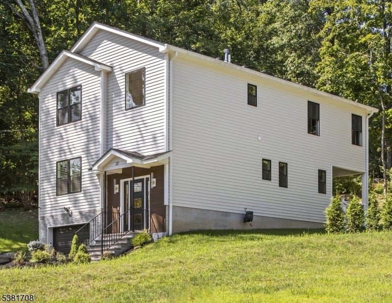 Photo of Listing #3983966