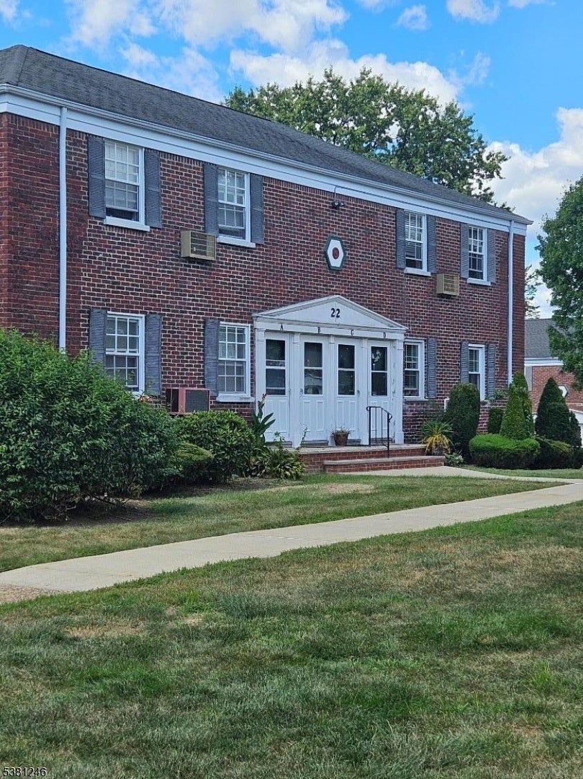 Photo of Listing #3984058